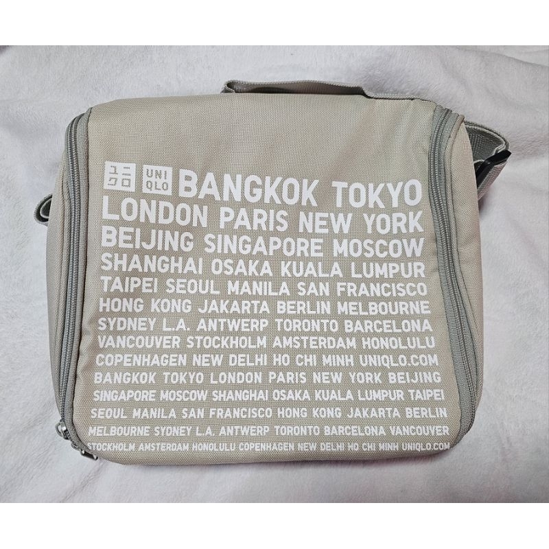 กระเป๋าเก็บความเย็นยูนิโคล่ Uniqlo  (Cooler Bag)  สีเทา