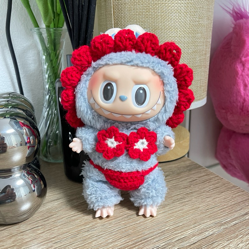 ชุดลาบูบู้มาการอง(LABUBU)