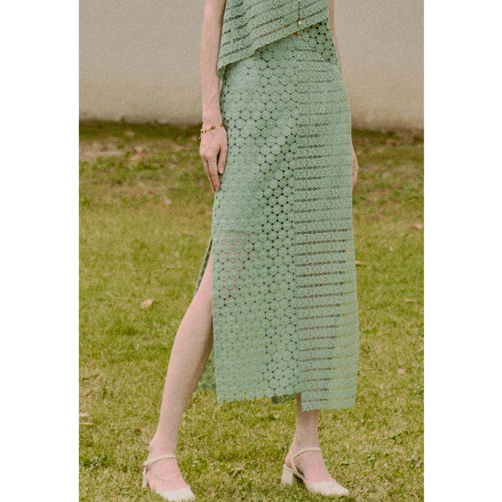 ( พร้อมส่ง ) Perana กระโปรงลูกไม้ Vivian Skirt ( สีเขียว green )