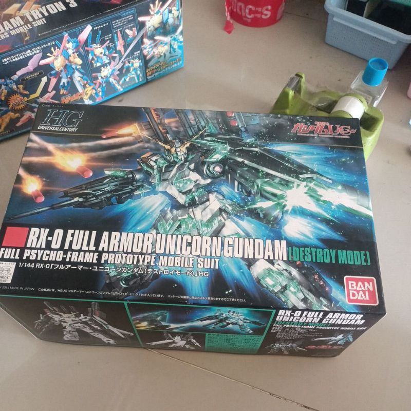 HGUC rx-0 full armor unicorn Gundam(กล่องไม่สวย)
