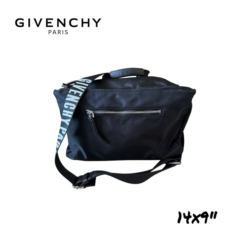 กระเป๋า Givenchy pandora