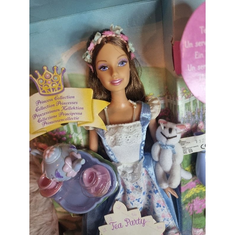 Barbie Erika princess and the pauper tea party set