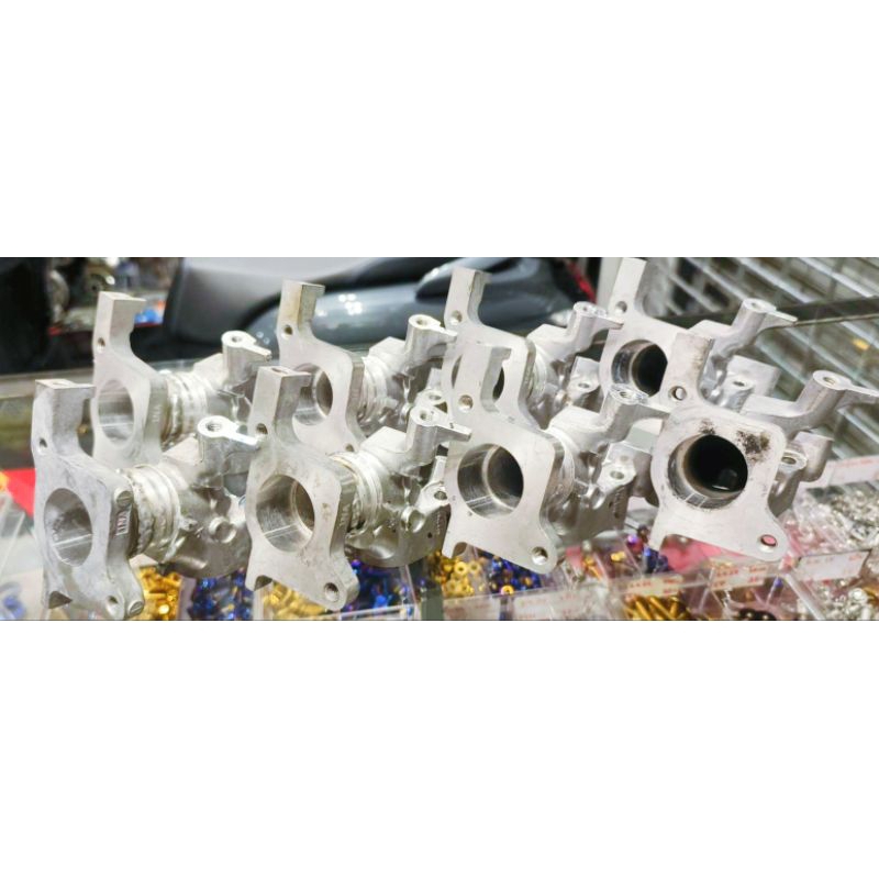 คอย่น คอหลีดย่น Lead125 Giorno125 ของแท้เบิกศูนย์ honda เชื่อมสวย ไม่รั่ว ราคาชุดละ 1200 บาท
