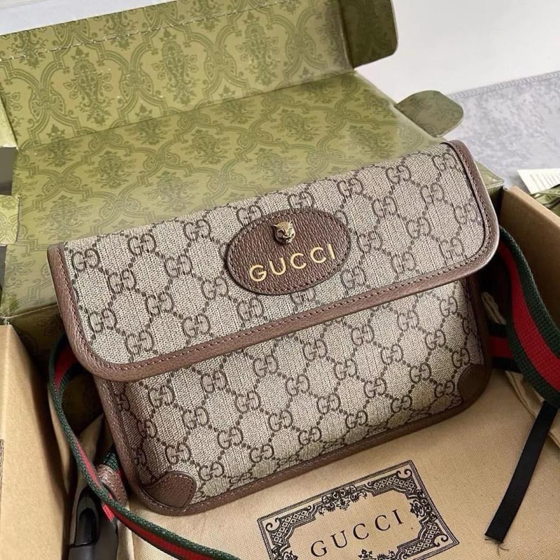 กระเป๋าคาดอกงานมีกล่องGucci