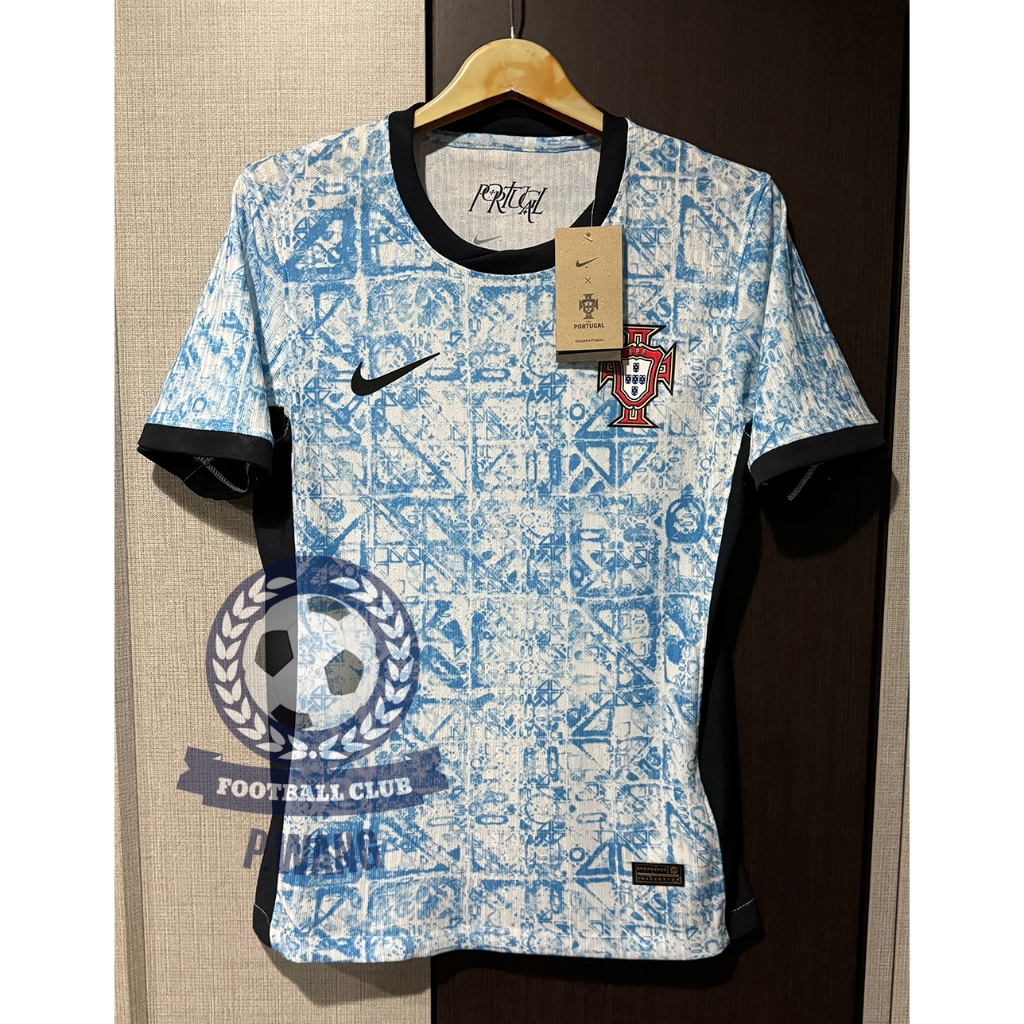 New!! เสื้อฟุตบอลทีมชาติ โปรตุเกส Away ชุดเยือน ยูโร 2024 [ PLAYER ] เกรดนักเตะ สีขาว ตรงต้นฉบับ กล้ารับประกันคุณภาพ