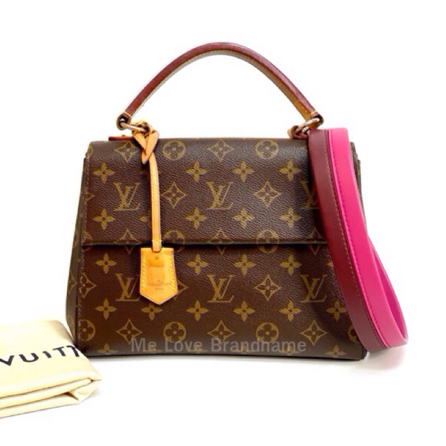 Louis Vuitton Cluny BB Monogram  (รับประกันสินค้าแท้)