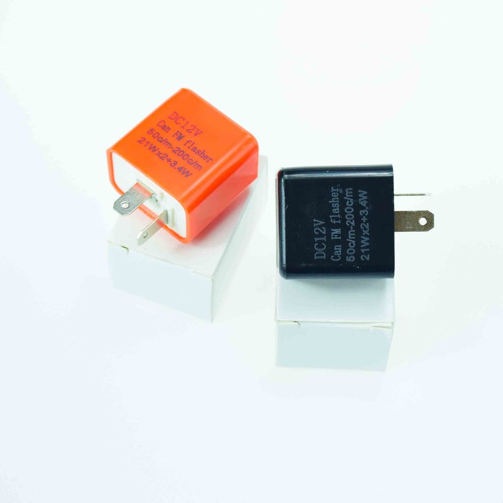 รีเลย์ไฟเลี้ยว ไฟLED /ไฟเดิม ปรับรับดับความเร็วไฟ 12V รวมรุ่น สำหรับรถ Honda / Yamaha / Kawasaki / Suzuki