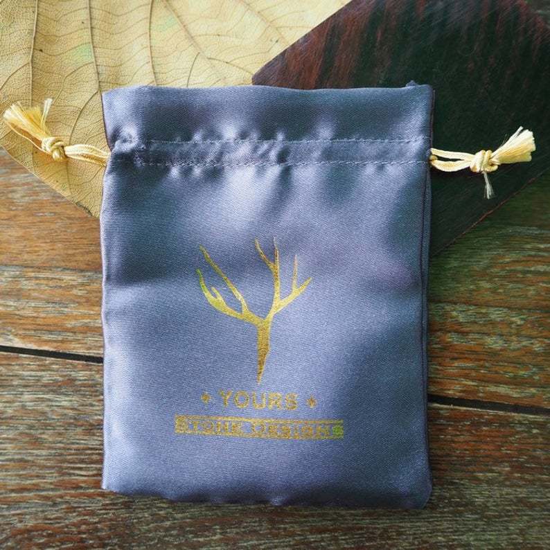 สร้อยข้อมือหิน 