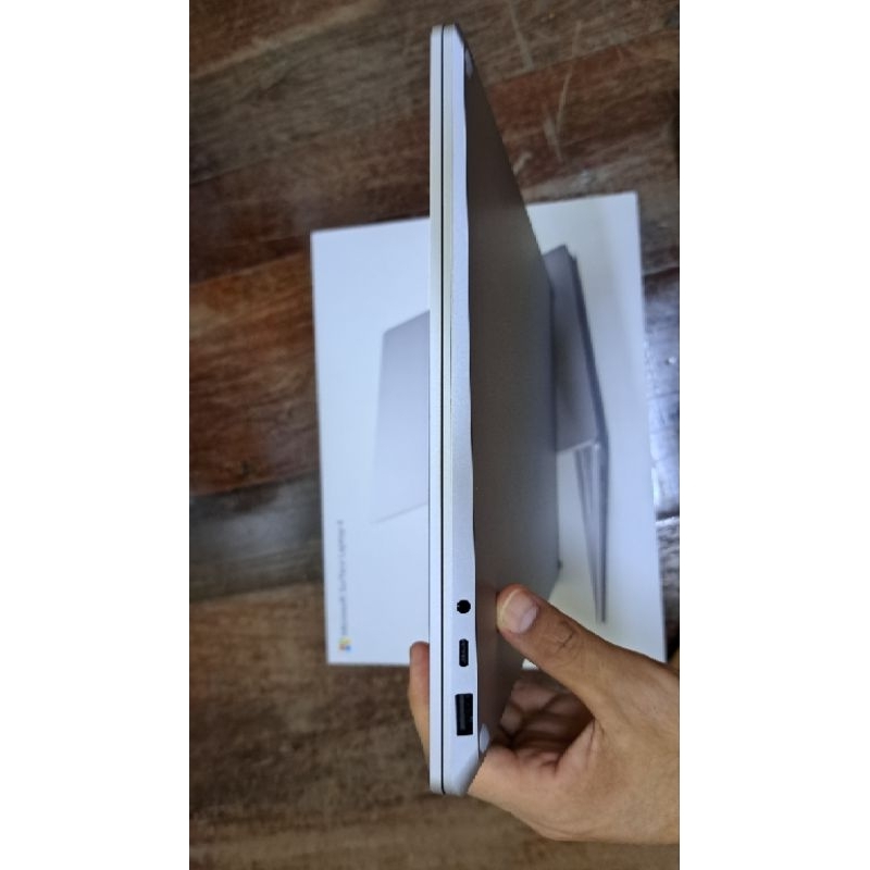 Microsoft Surface Labtop 4 15 นิ้ว