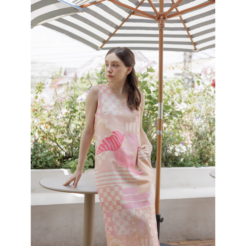 BIRUCHU V NECK HONEY DRESS : Sweet Basket (Linen Tencel) *ลายแต่ละชุดไม่เหมือนกัน*