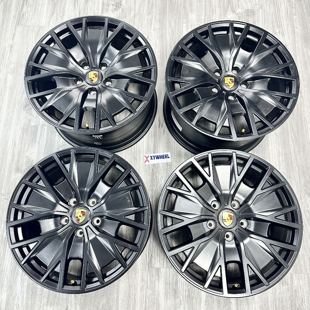 ล้อเดิมล้อ Porsche Taycan  GTS 20นิ้ว
