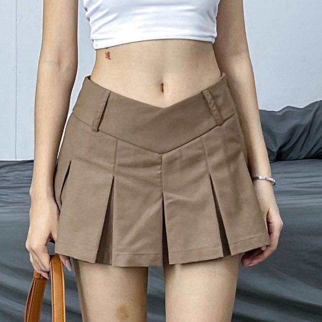 warm_wears - Zayna Skirt เอววี กระโปรงทรงเอวต่ำ จีบใหญ่ ทรงสวยรับสะโพกมาก