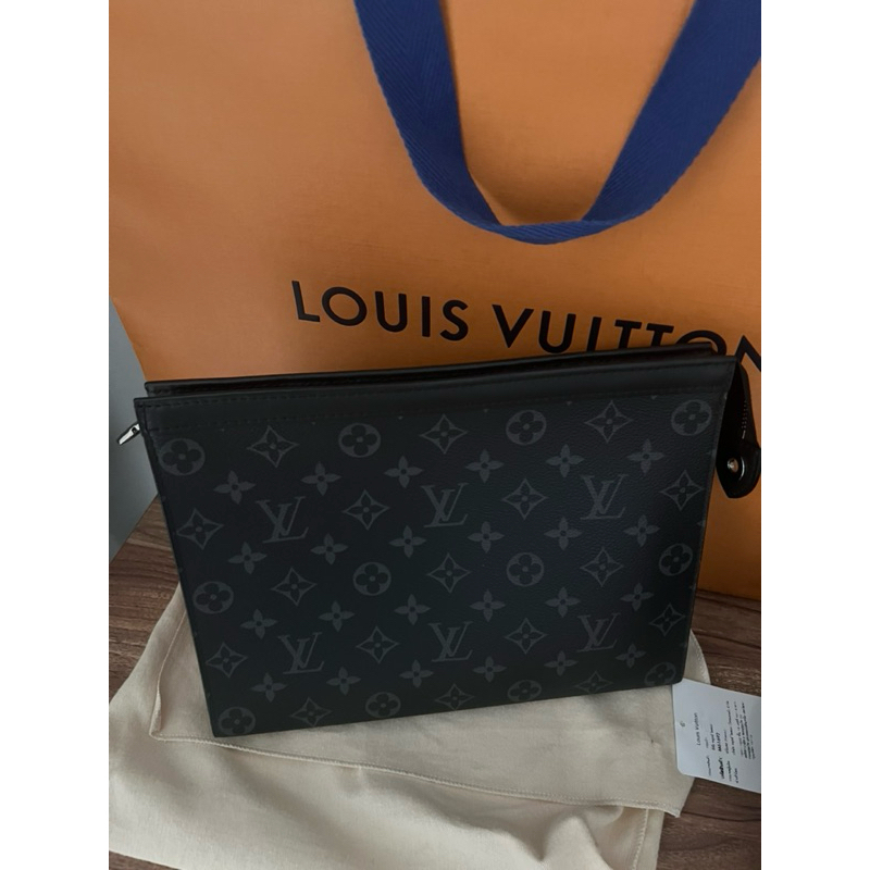 LV กระเป๋ารุ่น Pochette Voyage MM