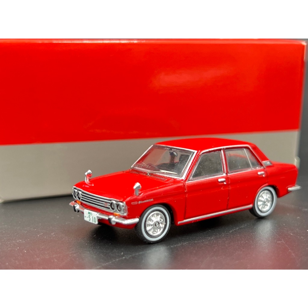 Tarmac Works Datsun BLUEBIRD 1600SSS (P510) Red