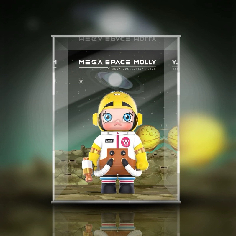 ตู้โชว์ Space Molly Spongebob 400% กล่องใส่โมเดล กล่องอคิลิค