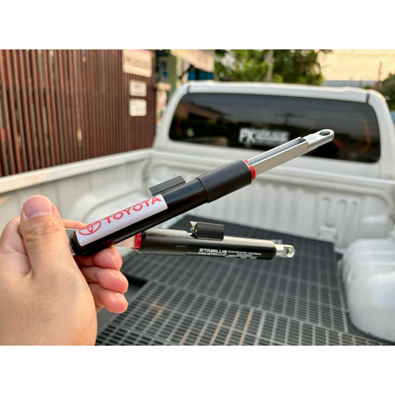ของแท้!! ชุดผ่อนแรงฝาท้ายกระบะ Hilux Travo Revoชุดโช๊คผ่อนแรงฝาท้ายกระบะ Tailgate lift Toyota (PC3A2-0K019)
