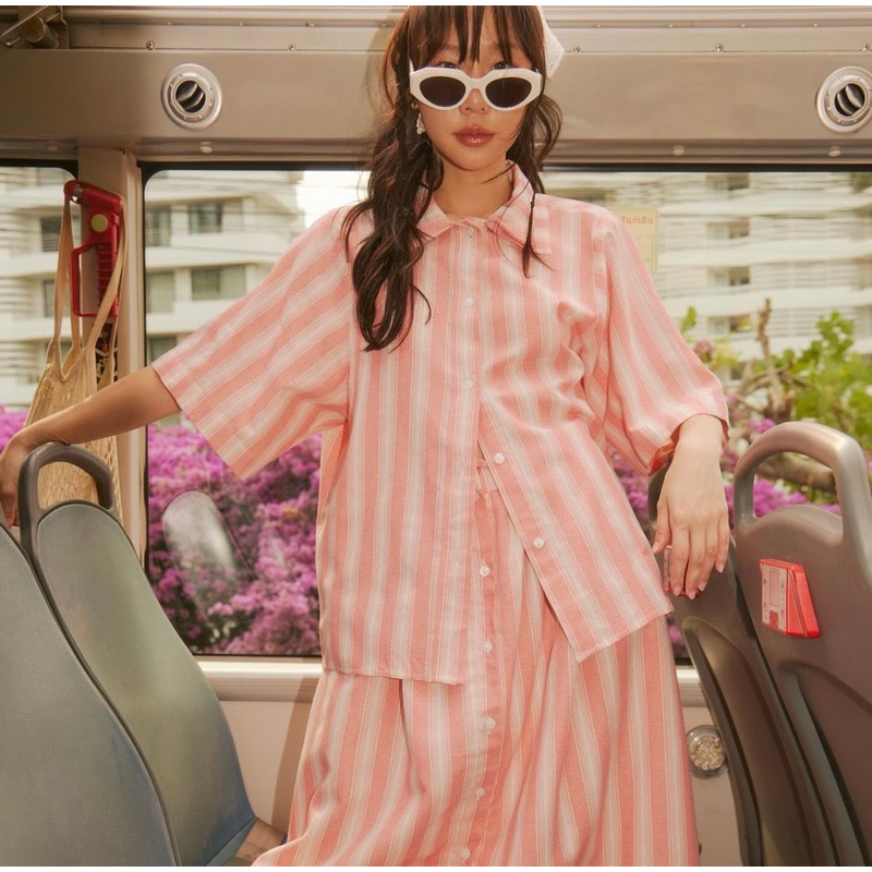 Used once✨ Lookbook layla shirt (one size)