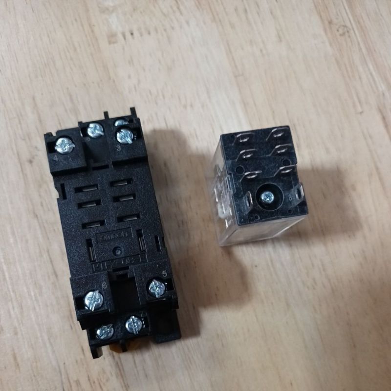 ของแท้100% Omron LY2 10A 220V 240V Relay รีเลย์ 8 ขา ฐานรีเลย์ PTF08A-E - รูปที่ 5