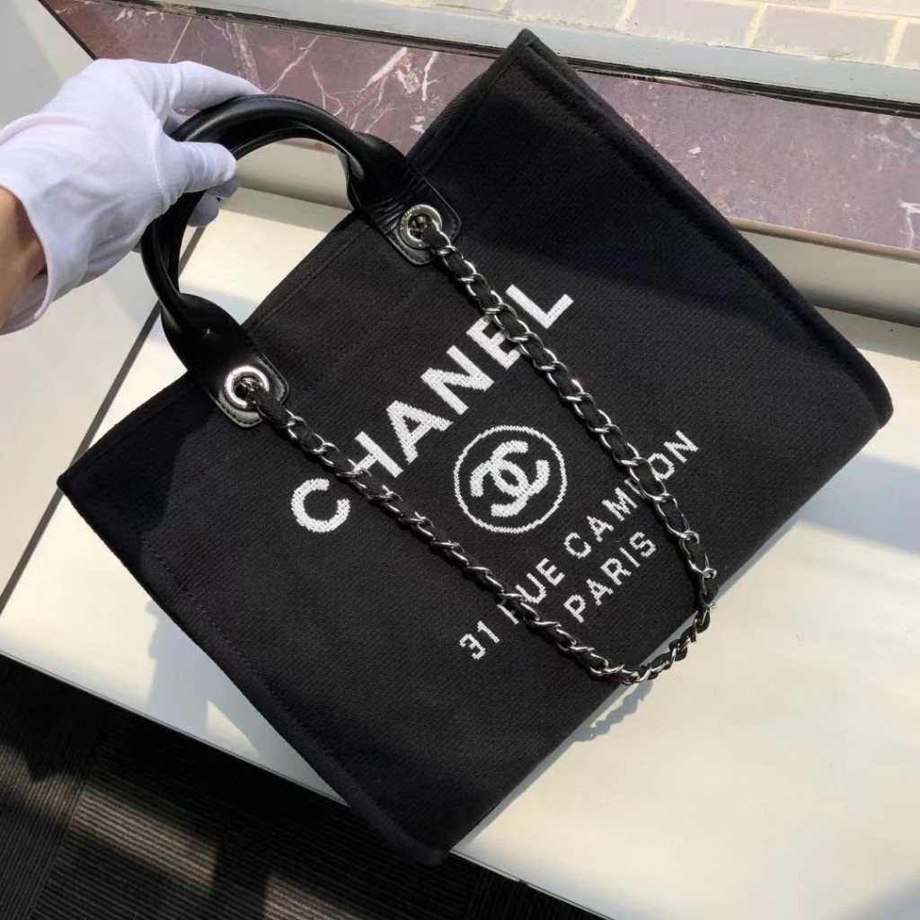 พร้อมส่งNew Chanel shopping bag เทพ Vip !