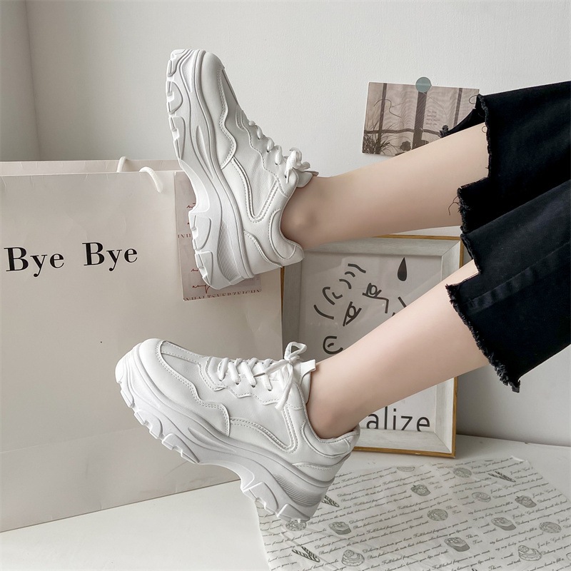sneaker.world รองเท้าผ้าใบ สีขาว สูง 2 นิ้ว สีขาวเรียบ ใส่ทำงาน เรียนได้ SH-1217
