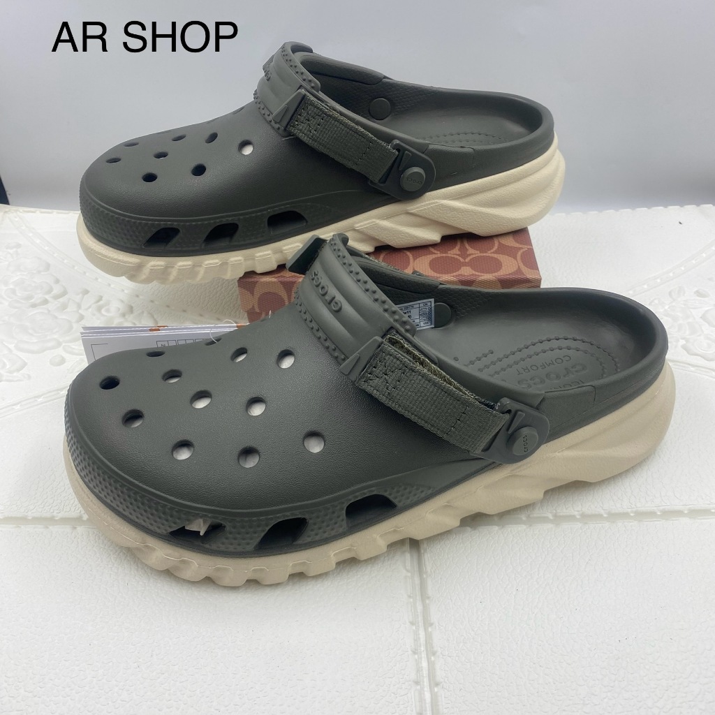 รองเท้าแบบสวม Crocs สำหรับผู้ชายรุน duet max ll มาใหม่งานสวยมาก