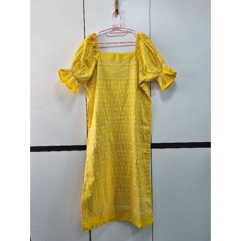 2nd Dress ผ้าลายเอส สีเหลือง คอสี่เหลี่ยม