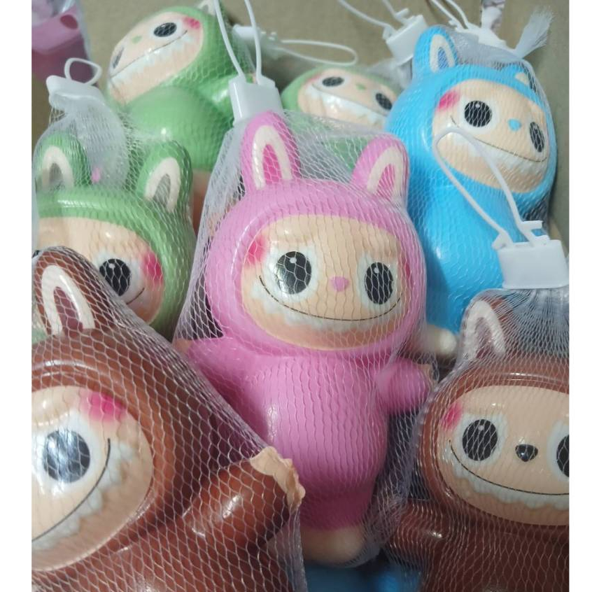 พร้อมส่ง ใน สกุชชี่ลาบูบู้ มีกลิ่นหอม labubu น่ารักนุ่มนิ่มมาก