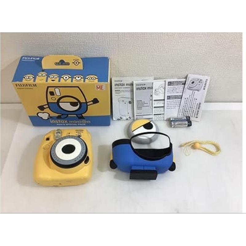 กล้อง instant FUJIFILM  instax MINI 8 MINION มือสองเหมือนใหม่จากญี่ปุ่น