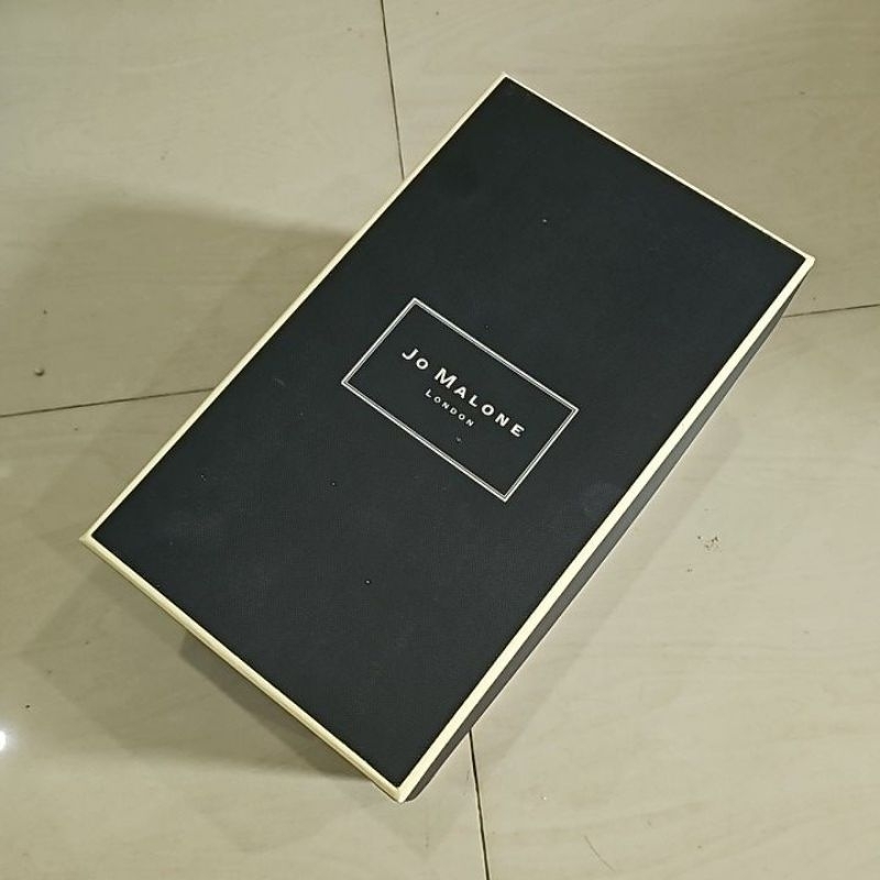 กล่องเปล่าใส่น้ำหอม Jo Malone