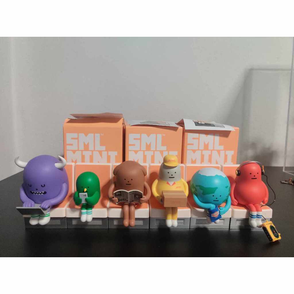 SML subway series sticky monster lab art toy กล่องสุ่ม