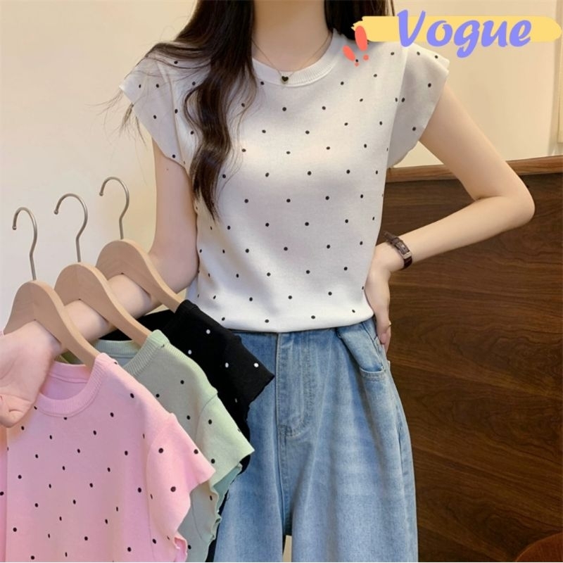 Vogue พร้อมส่ง เสื้อไหมพรมแขนสั้น คอกลม ดีเทลลายจุดสีพาสเทสไตล์เกาหลี (10123)