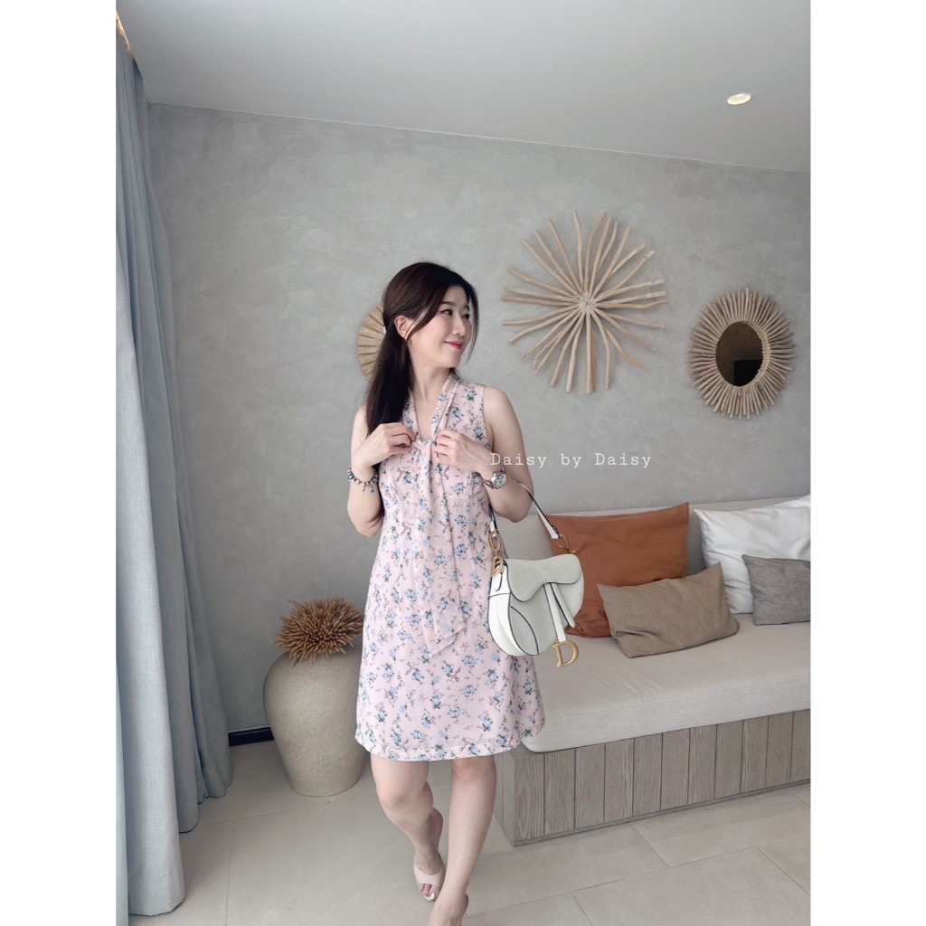 Daisy by Daisy Mary Dress ชุดเดรสแขนกุด