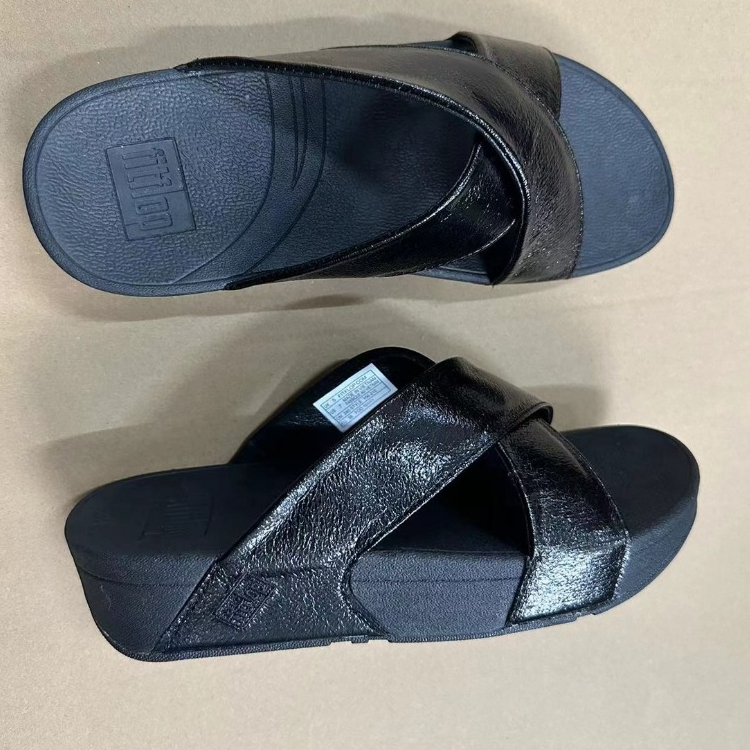 FitFlop Women (แบบสวมสายไขว) มี4สี รองเท้าแตะเพื่อสุขภาพเท้า สินค้านำเข้ารับรองพื้นนิ่ม ใส่สวยใส่สบาย พร้มส่งในไทย