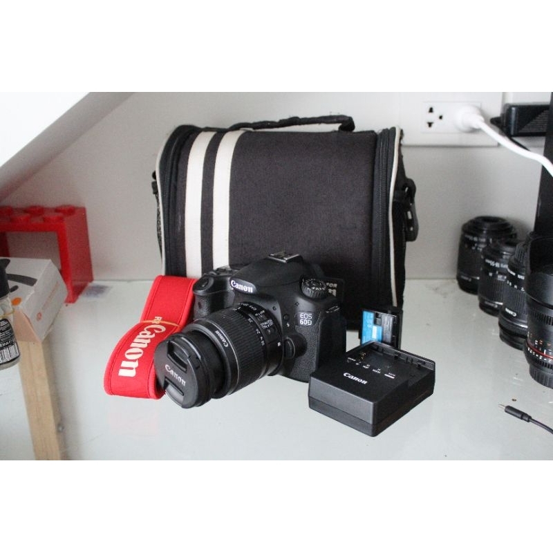 ขายกล้อง CANON EOS 60D พร้อม Kit 18-55 IS และอุปกรณ์ครบชุด