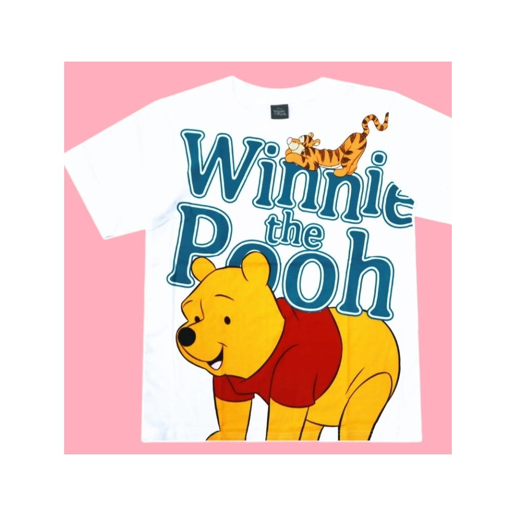 เสื้อยืดสีขาว คอตตอน เสื้อผ้าลายการ์ตูนลิขสิทธิ์แท้ ผู้หญิง/ผู้ชาย เสื้อแขนสั้น Winnie The Pooh  T-S