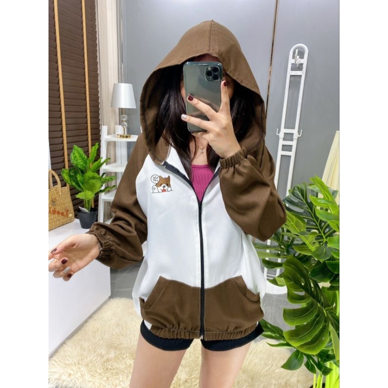 ลดราคา!!!เสื้อคลุมลายน้องหมาเนื้อผ้าโฟร์เวย์น่ารัก ขนาดฟรีไซส์ อก32-44" ยาว25"
