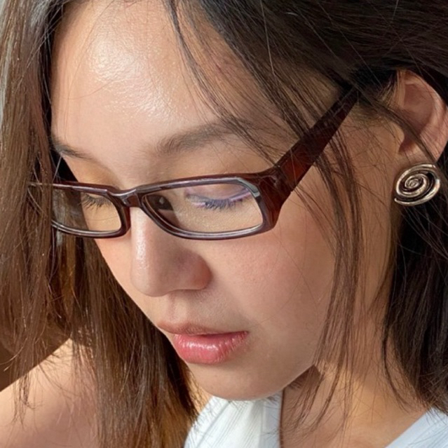 แว่นตา Square Small Frame Glasses - wheniloveilove