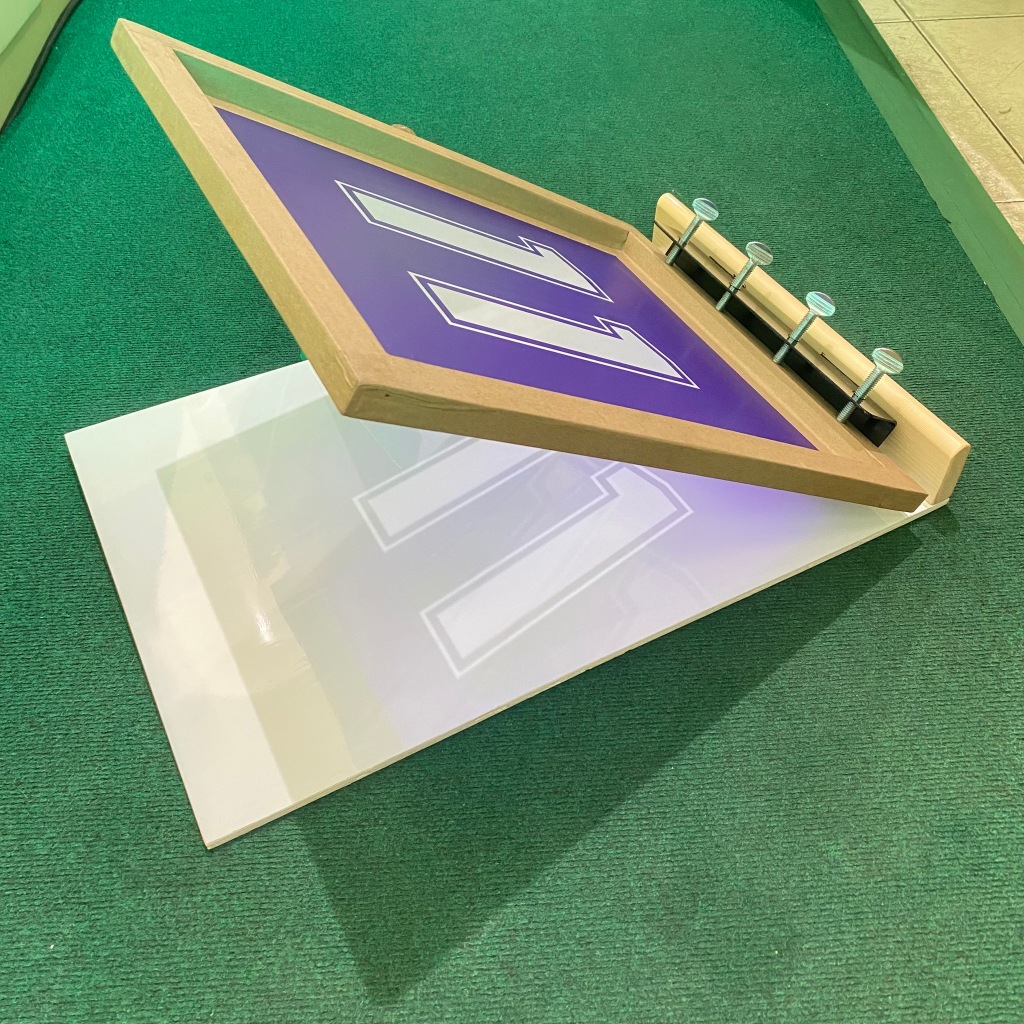 แป้นสกรีนโฟเมก้า40x60ซม. แป้นสกรีนเสื้อ สำหรับงานสีเดียว A3 Formica Pallet แป้นพิมพ์การ์ด-นามบัตร-กระดาษ-กระเป๋า-ผ้าชิ้น