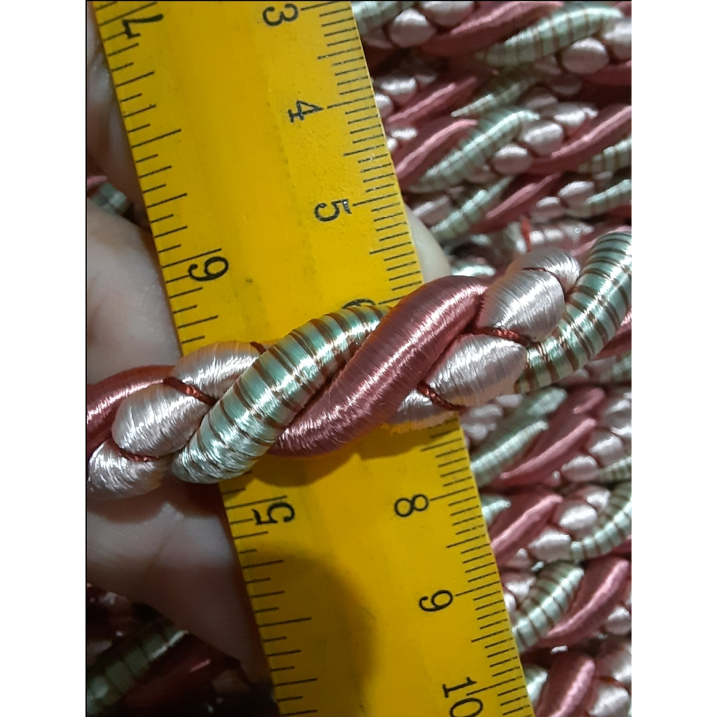 เชือกเกลียวลวดลาย สี