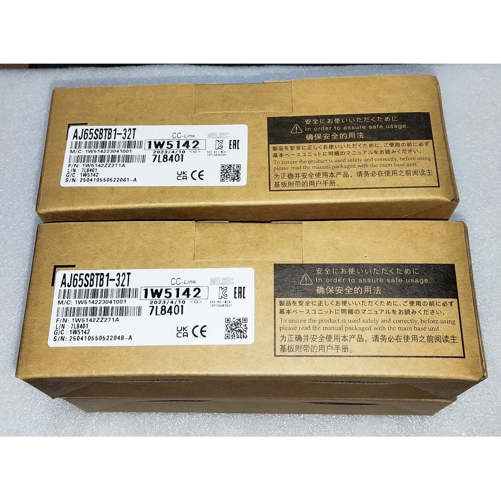 New  MITSUBISHI  AJ65SBTB1-32T   CC-Link Small-Size Type Remote I/O Unit (Output Unit (AJ65SBTB1-32T