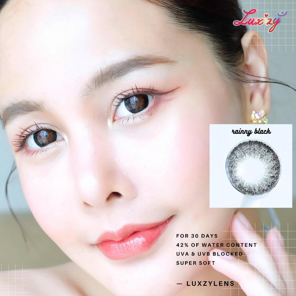 คอนแทคเลนส์ ขนาดกลาง Black Rainny (Luxzylens)