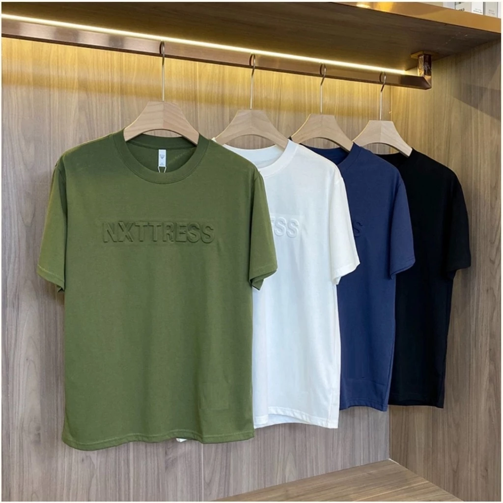 knowyou เสื้อยืดแขนสั้นผู้ชายลายอักษรปั๊มนูน สวมใส่สบาย พร้อมส่งM-2XL