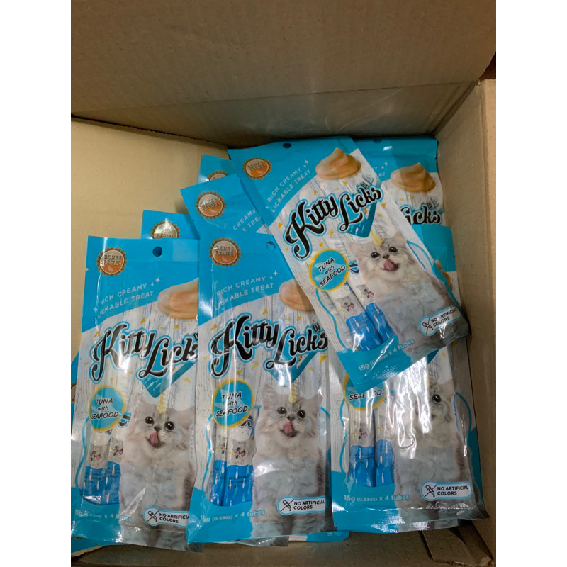 ขนมแมวเลียแสนอร่อย Kitty Licks 12 แพ๊ค (1แพ๊ค มี4แท่ง )หมดอายุปลายปี2025