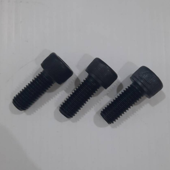 สกรูหัวจม ดำ M10x25 เกลียว 1.5 (หยาบ) น็อตหกเหลี่ยม