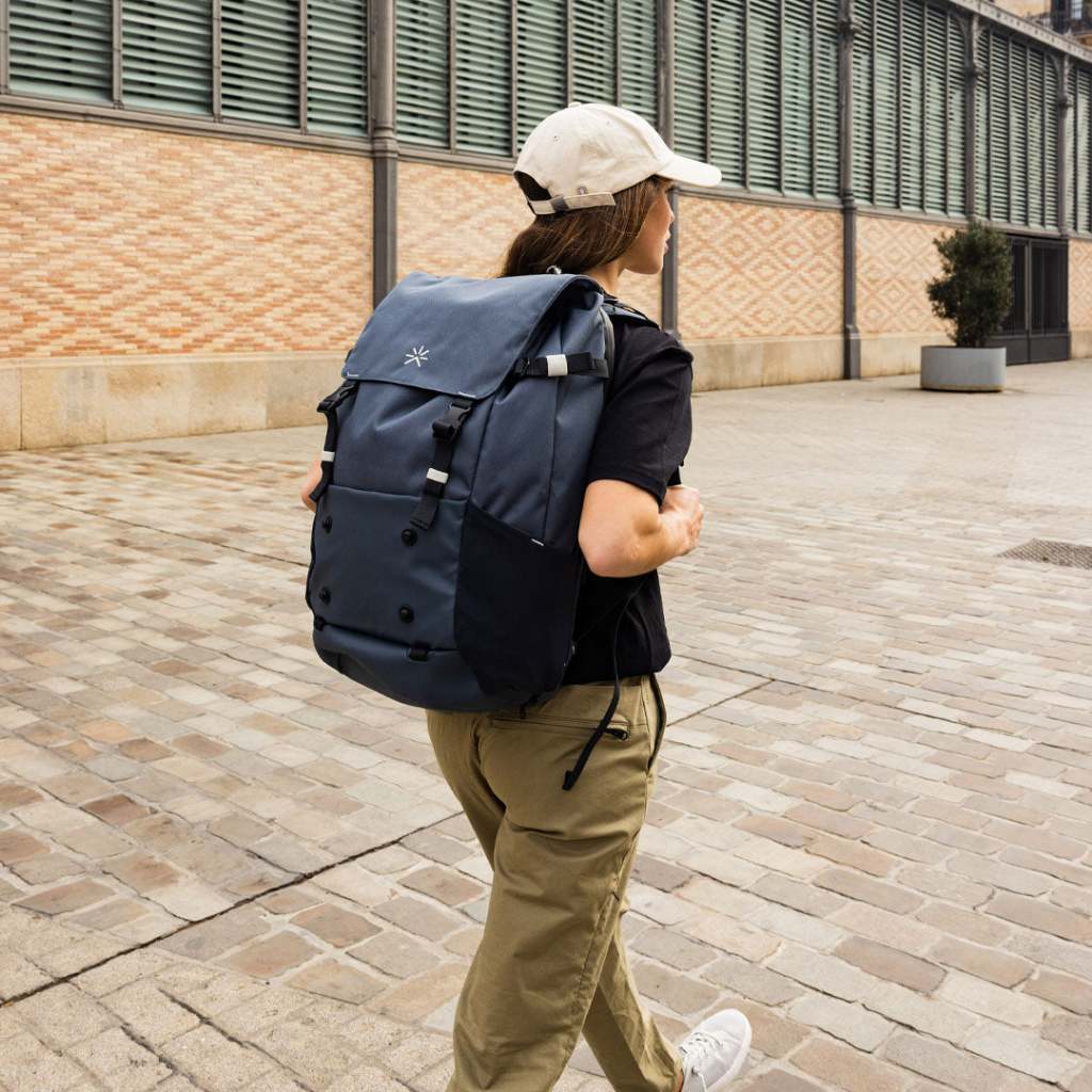 Tropicfeel Shell Backpack กระเป๋าเป้เดินทาง (2391221U642) ราคา ถูกที่สุด ดีลบีเคเค แกลเลอรีภาพที่ 7