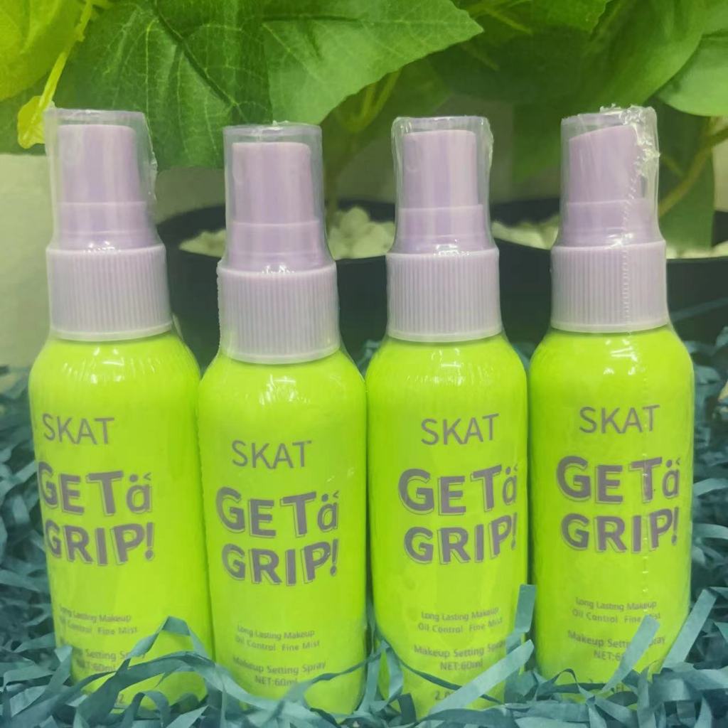 SKAT Makeup Setting Spray สเปรย์ให้ความชุ่มชื้นและไม่ต้องถอดเมคอัพเซ็ตติ้ง