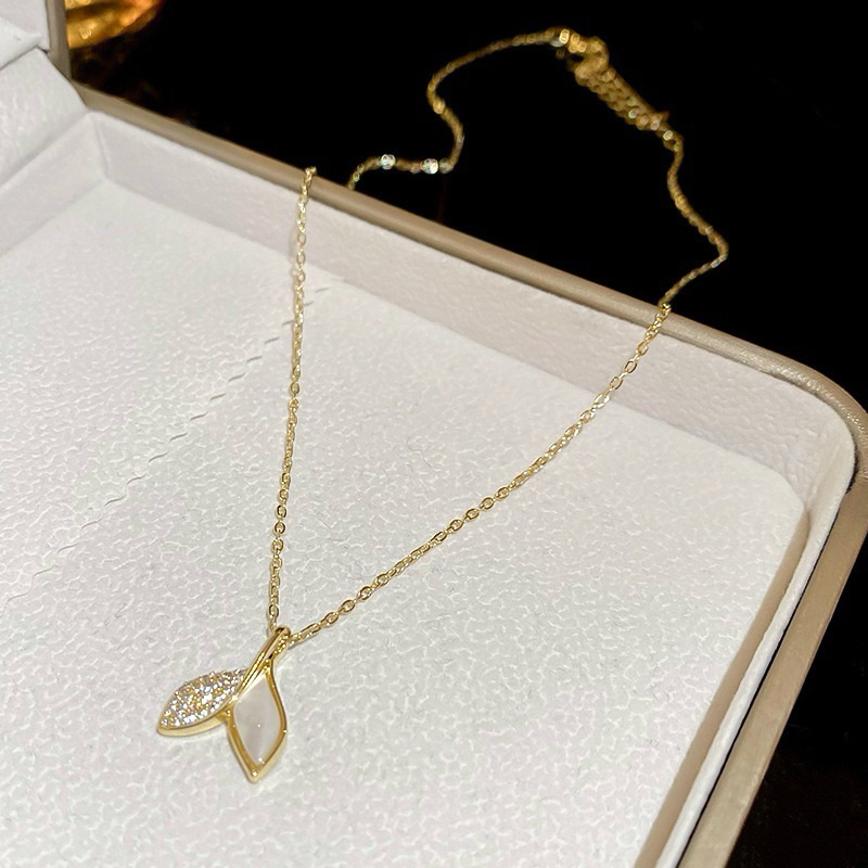 fishtail necklace - morning.earrings