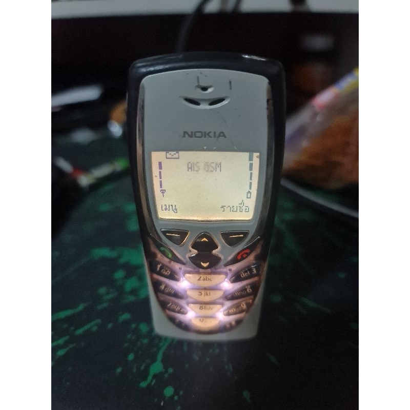 Nokia 8310 สำหรับนักสะสมของยุค 90s