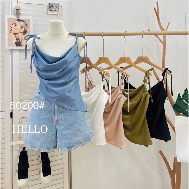 พร้อมส่ง เสื้อสายเดี่ยวคอถ่วง ผ้าซาติน สายผูกปรับระดับได้ ชายเสื้อเฉลียง #50200