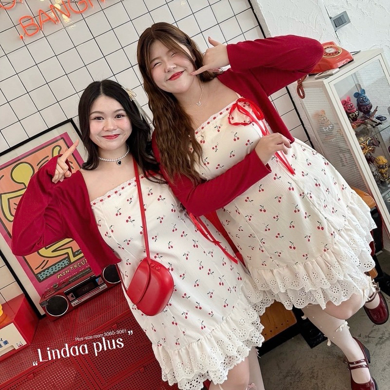 Set2ชิ้น เดรสสายเดี่ยวลายเชอร์รี่ + เสื้อคลุมสีแดง อก38-52นิ้ว